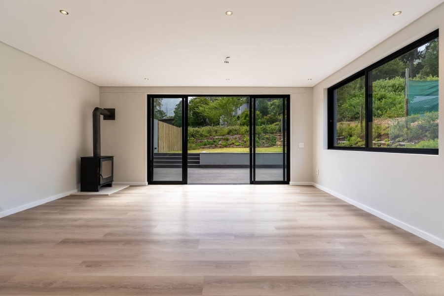 4 Bedroom Property for Sale in Hout Bay Western Cape